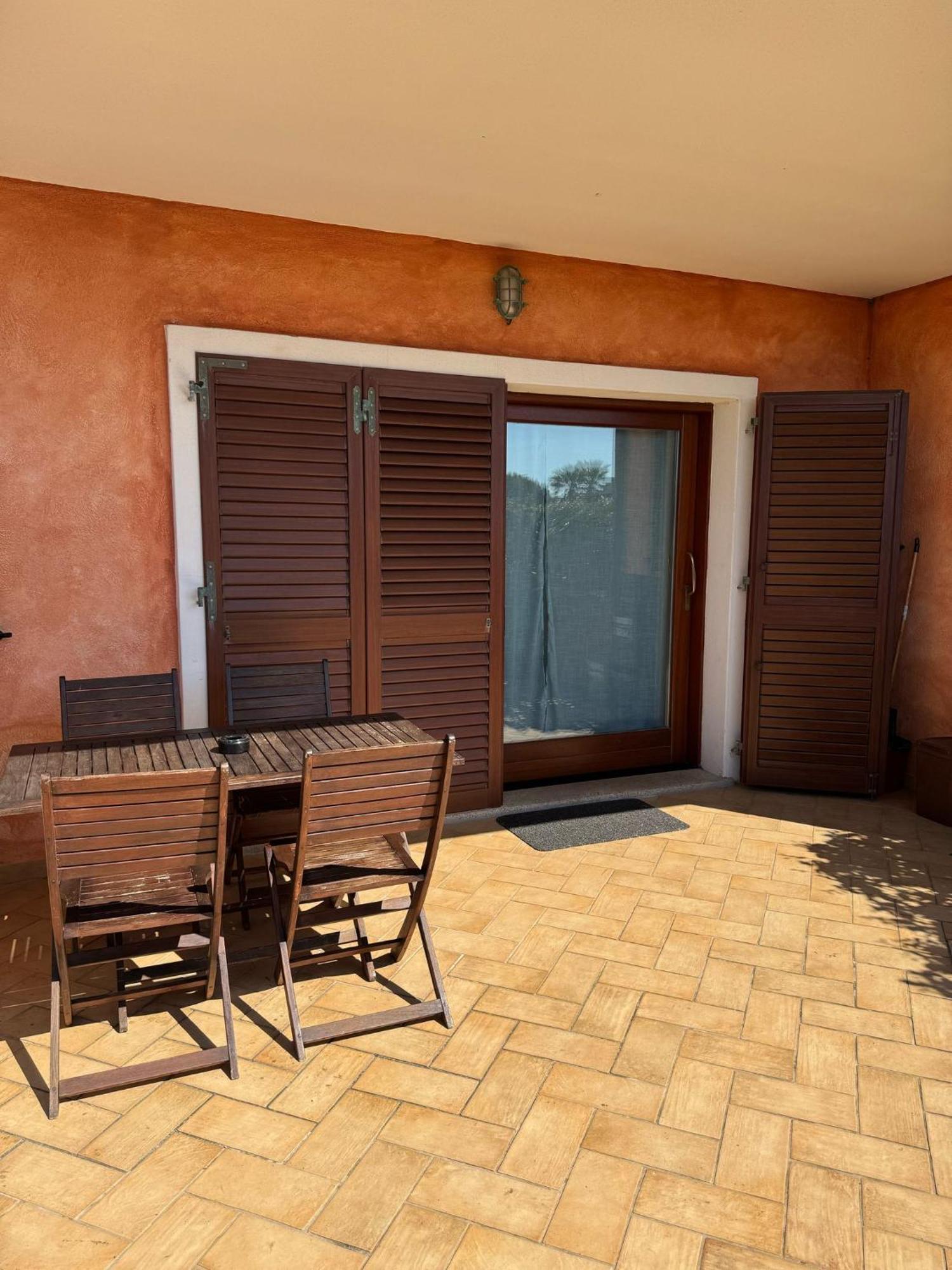 Apartament Residenza Rosmarini Palau Zewnętrze zdjęcie